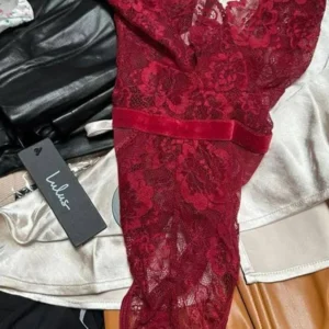Wholesale Lulus Clothing Pallets