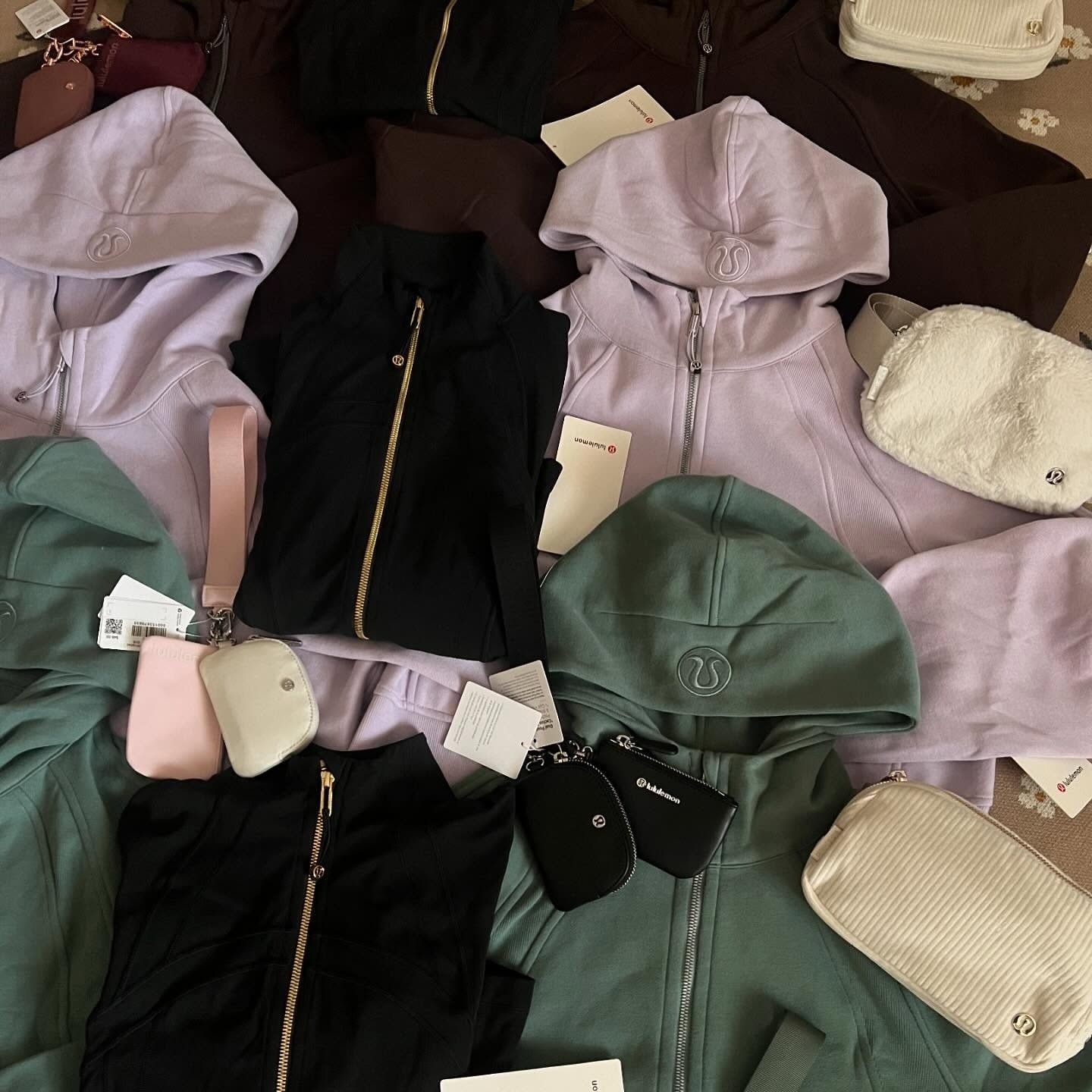 Overstock Lululemon Clothes Pallets with Tags - Image 4