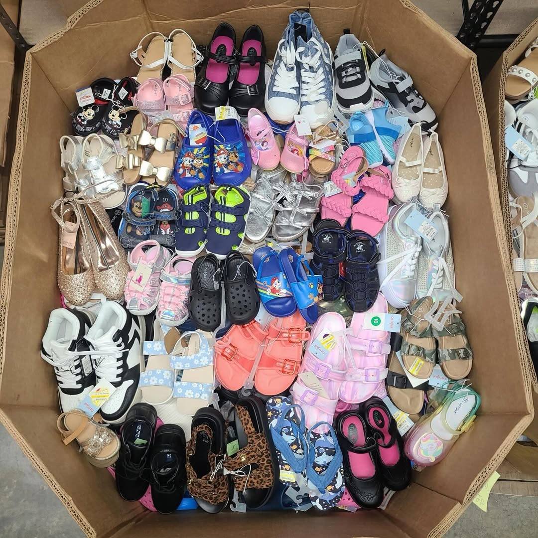 BulK Target Shoes Wholesale Pallets - Image 2