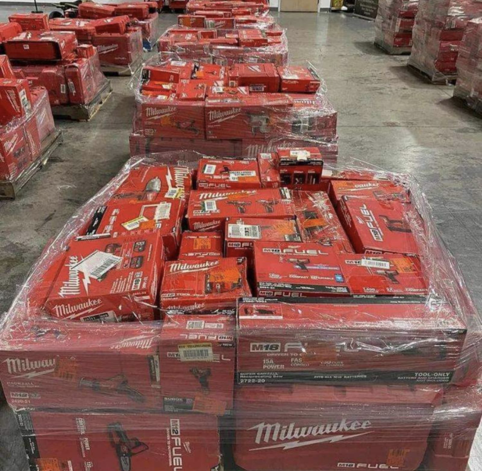 Assorted Milwaukee Power Tools Liquidation Pallets - Image 7