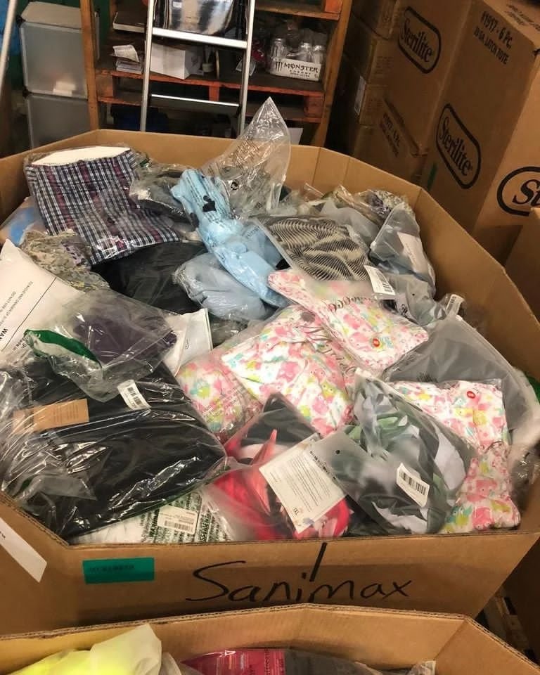 Bulk Clothing Liquidation Pallets - Image 3