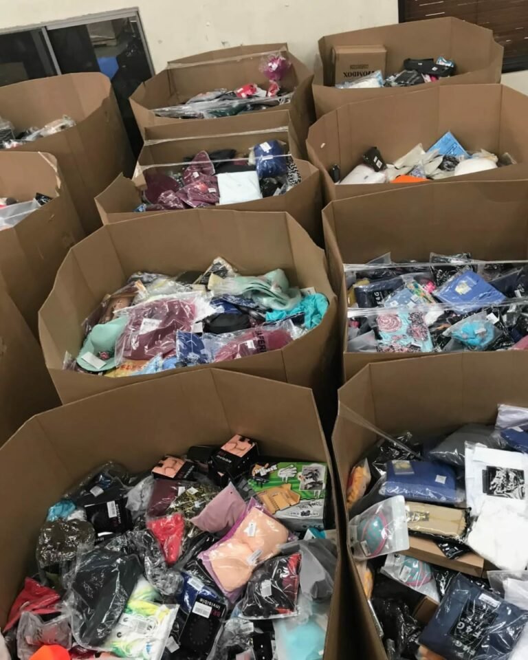 Bulk Clothing Liquidation Pallets - Image 7