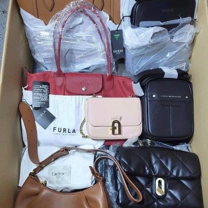 Handbag Liquidation Wholesale Pallets - Image 5