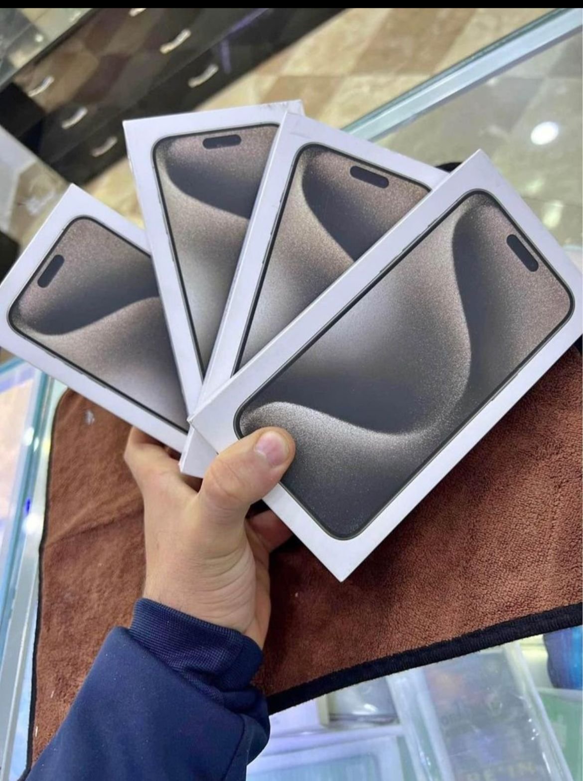 Wholesale Iphone 15 Pro Max Liquidation Pallets - Image 2