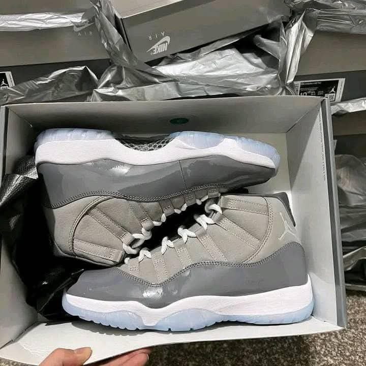 Overstcok Assorted Jordan Shoes Liquidation Pallet - Image 2