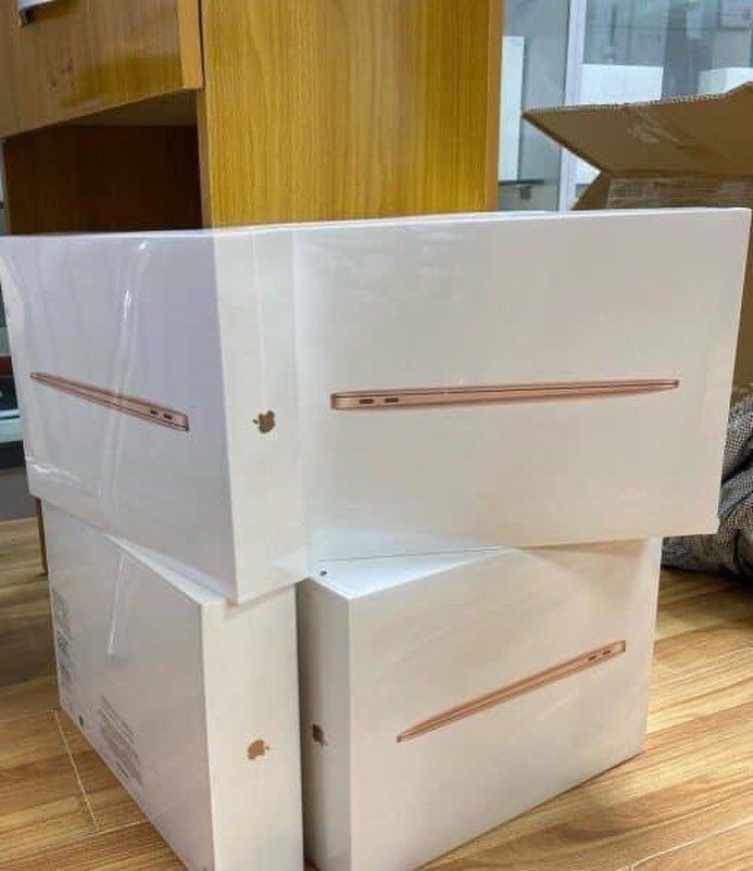 Wholesale Macbook Air Liquidation Pallets - Image 6