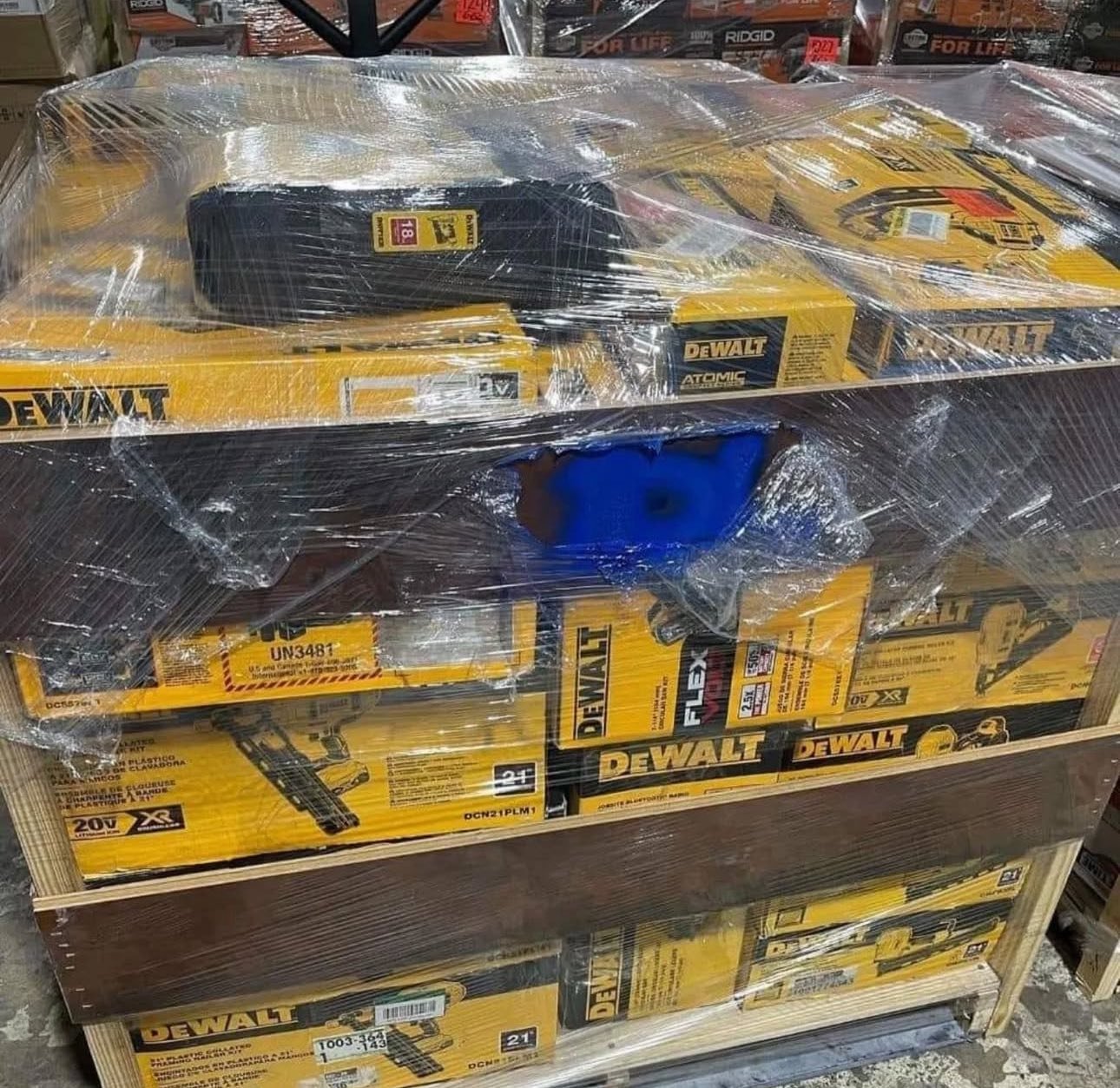Dewalt Hand Tools Liquidation Pallets - Image 2